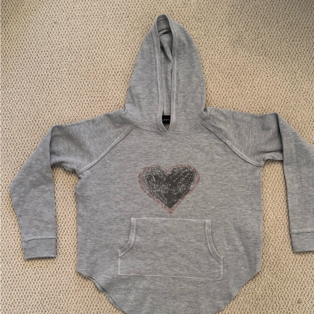 SIX/FIFTY Waffle Gray Hoodie w/ Heart